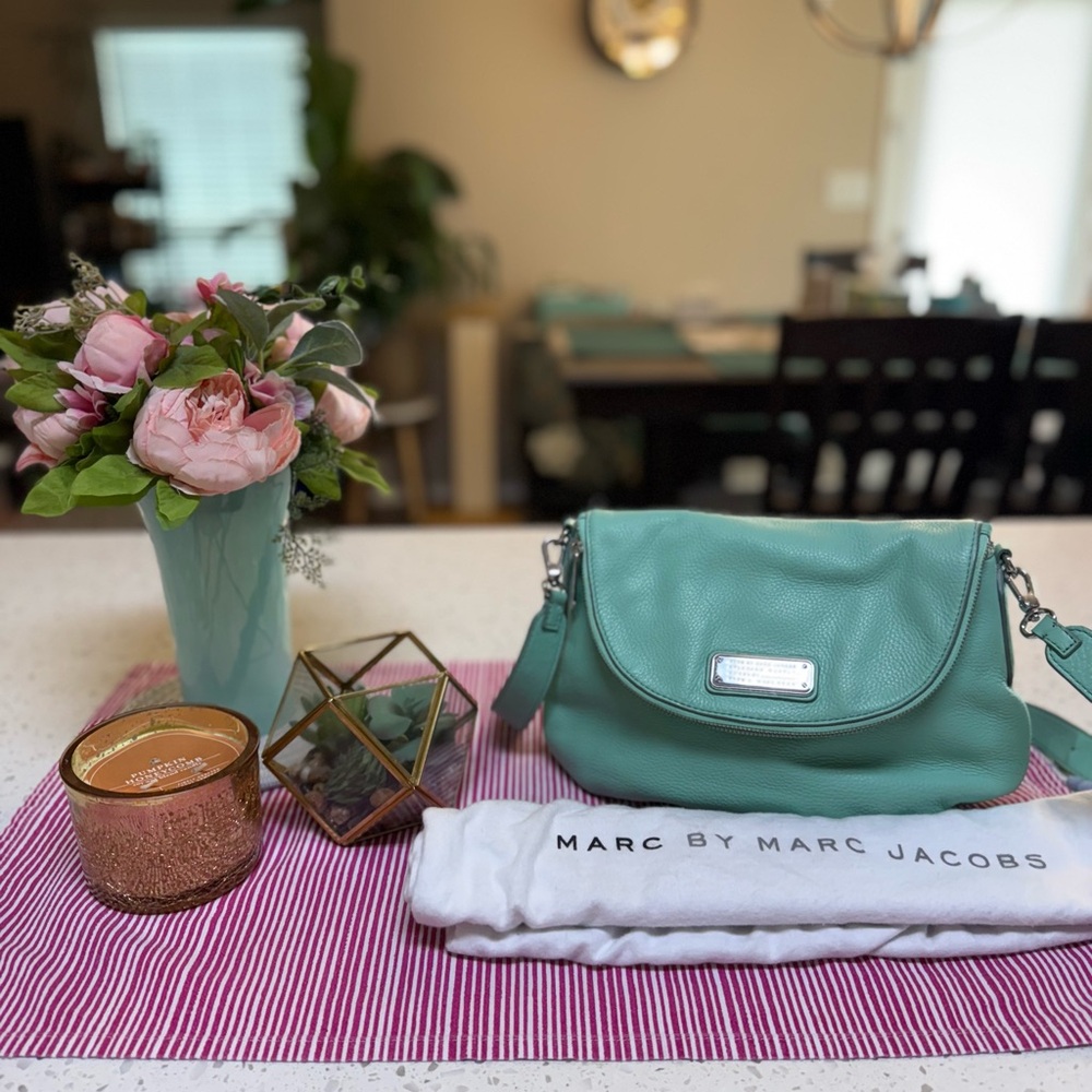 Marc by Marc Jacobs Natasha Leather Crossbody Bag in Seafoam Green